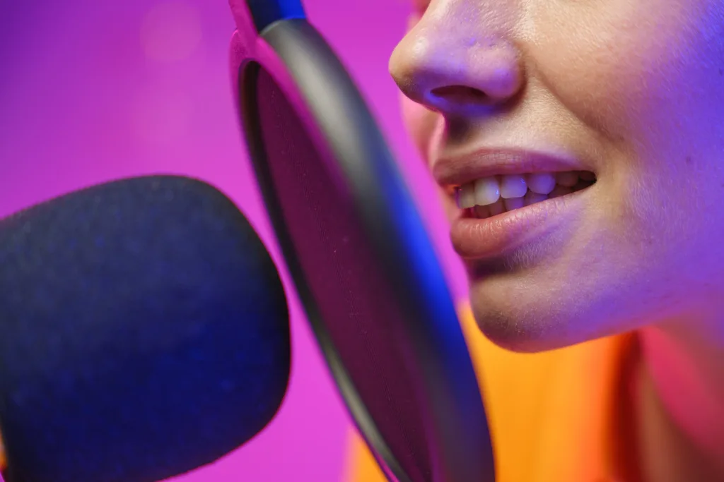 Técnicas de locución para grabar